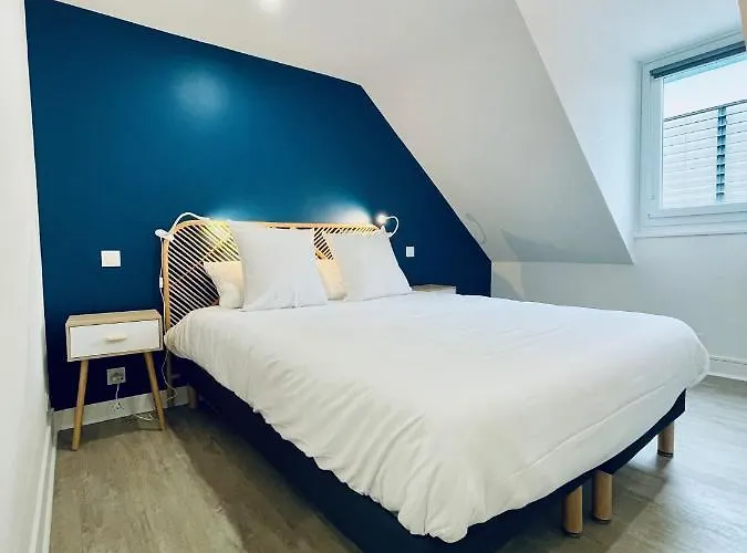 * Adelaide * Opera * Apartament Vichy