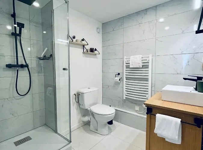 * Adelaide * Opera * Apartament *